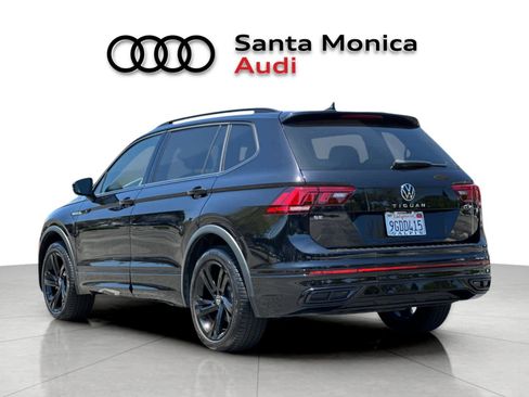 Used 2023 Volkswagen Tiguan SE R-Line FWD image 6