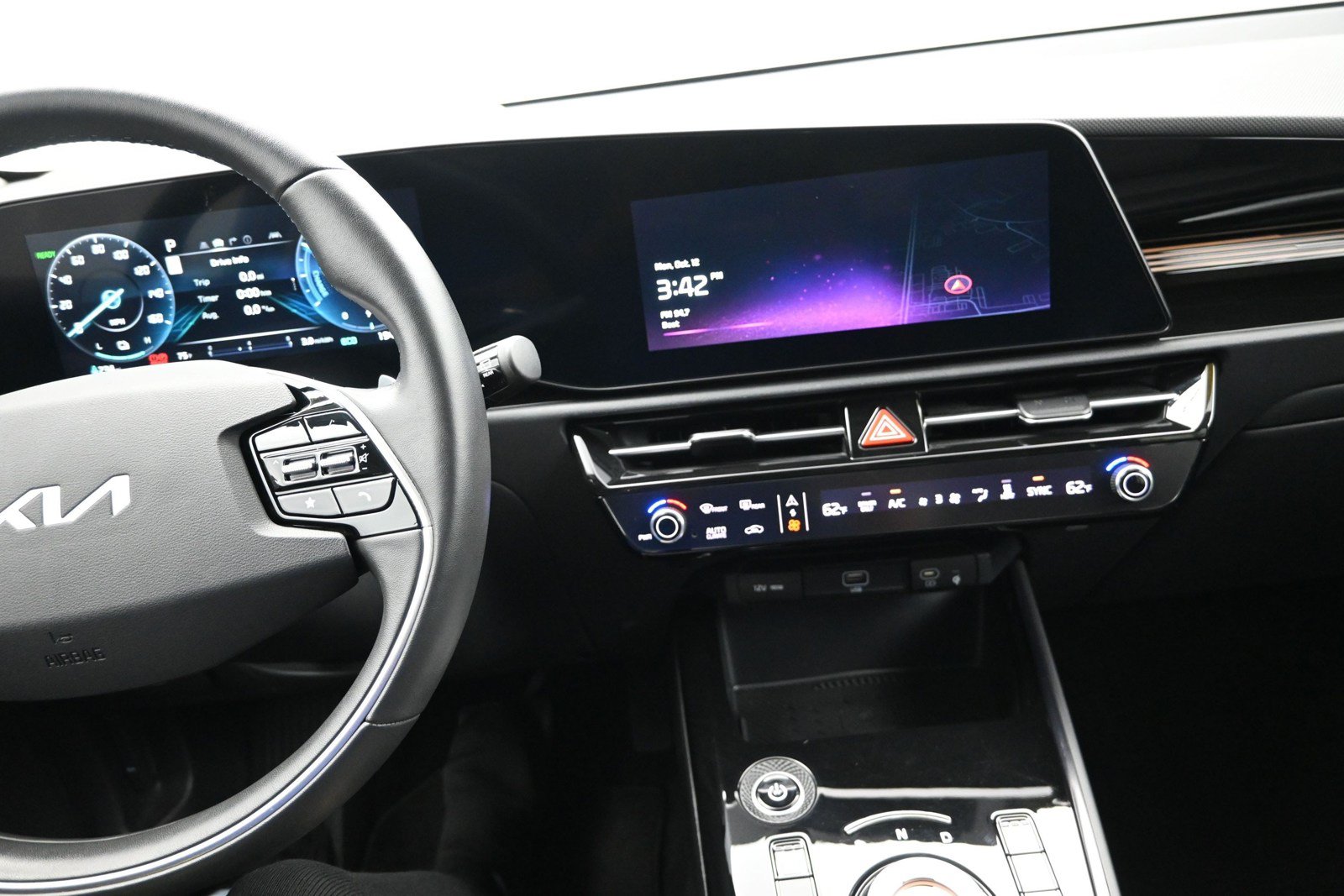 Used 2023 Kia Niro Wind FWD image 26