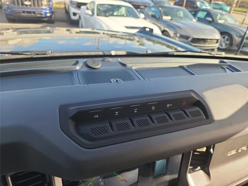 New 2026 Ford Bronco Badlands image 37