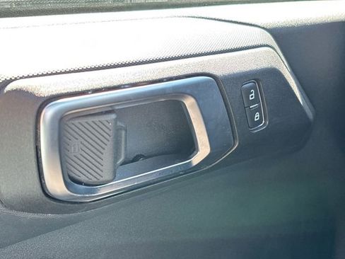 Used 2025 Ford Bronco Big Bend AWD/4WD image 34