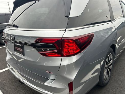 New 2026 Honda Odyssey EX-L image 22