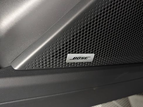 New 2026 Porsche Cayenne Electric AWD/4WD image 30