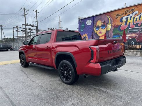 Used 2025 Toyota Tundra Limited AWD/4WD image 3