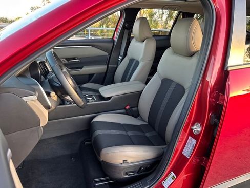 Certified 2025 MAZDA CX-50 AWD 2.5 S w/ Cargo Package image 5