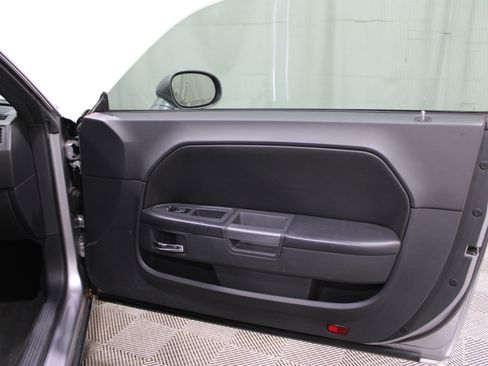 Used 2013 Dodge Challenger R/T Plus image 24