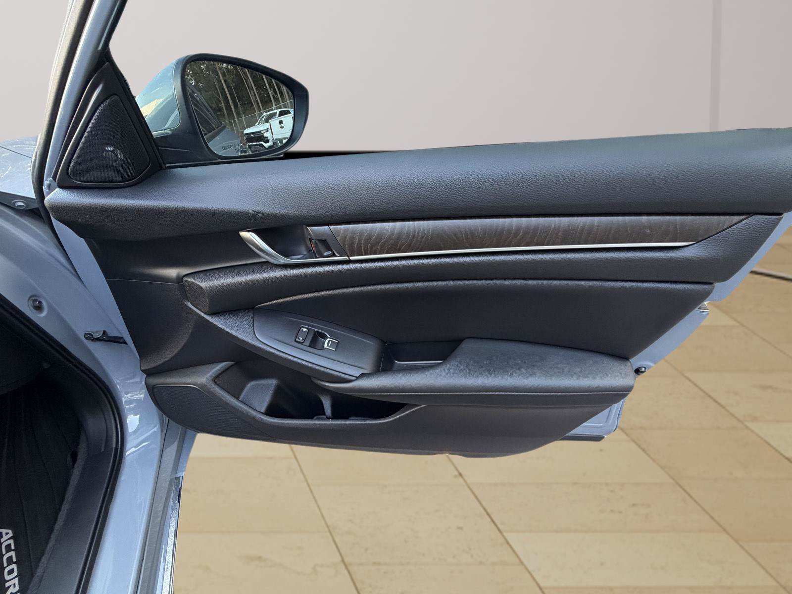 Used 2022 Honda Accord Touring image 33