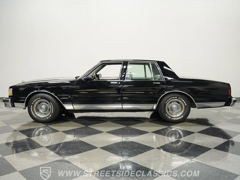 Used 1989 Chevrolet Caprice Classic image 7