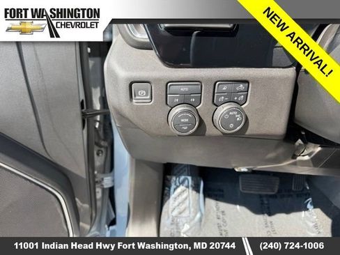 Used 2024 Chevrolet Silverado 1500 LT w/ Safety Package AWD/4WD image 8