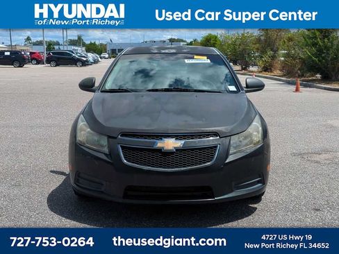 Used 2012 Chevrolet Cruze LS w/ Connectivity Package FWD image 8