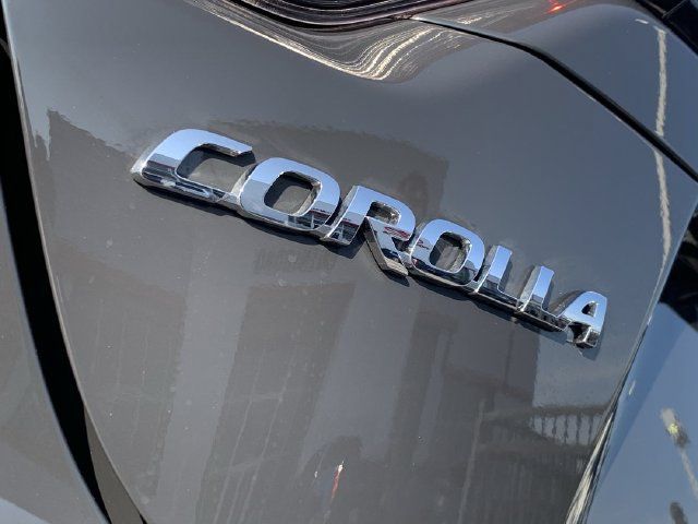 Used 2026 Toyota Corolla LE FWD image 40