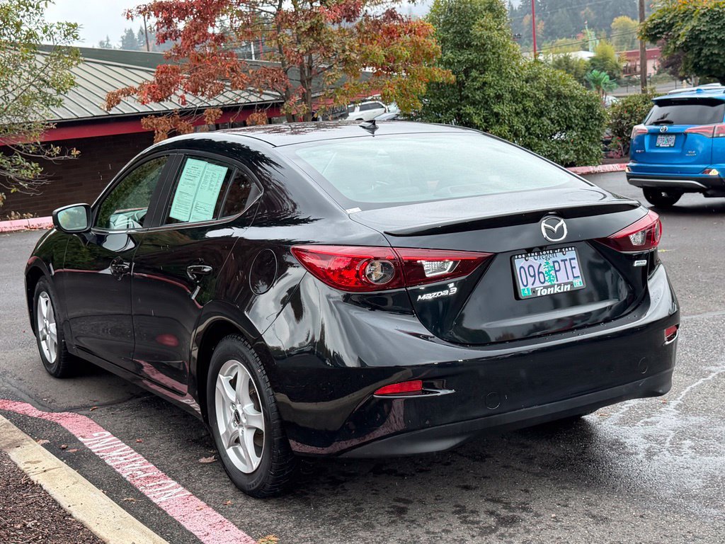 Used 2018 MAZDA MAZDA3 Touring FWD image 5