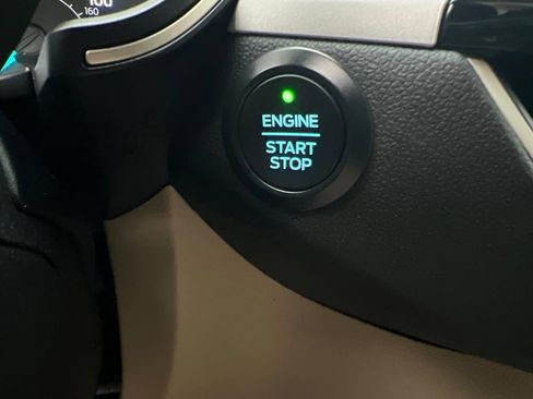 Used 2020 Ford Escape SEL AWD/4WD image 61