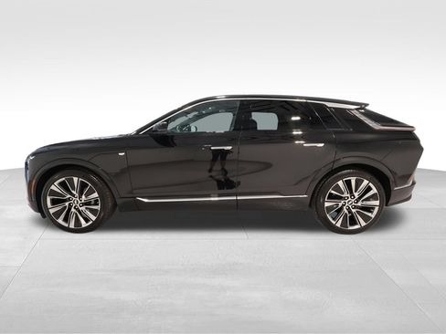 Certified 2026 Cadillac Lyriq Signature Luxury w/ Nappa Leather Package AWD/4WD image 1