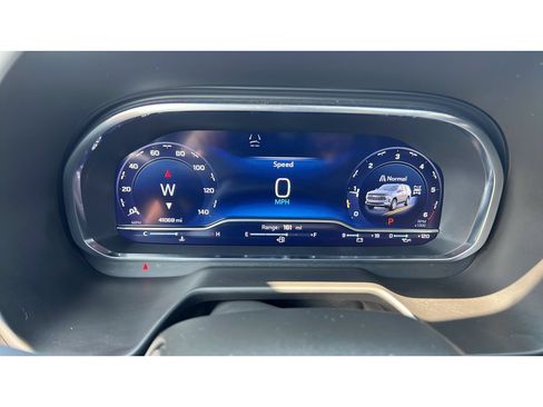 Certified 2024 Chevrolet Tahoe Premier w/ Premium Package AWD/4WD image 15