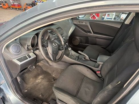 Used 2013 MAZDA MAZDA3 i Sport image 9