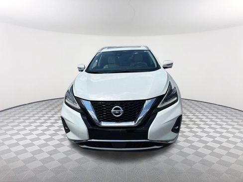 Used 2020 Nissan Murano SL w/ Moonroof Package FWD image 3