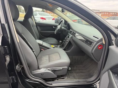 Used 2008 Volvo XC70 3.2 image 11