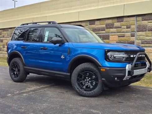 New 2026 Ford Bronco Sport Outer Banks w/ Sasquatch Outer Banks Package AWD/4WD image 3