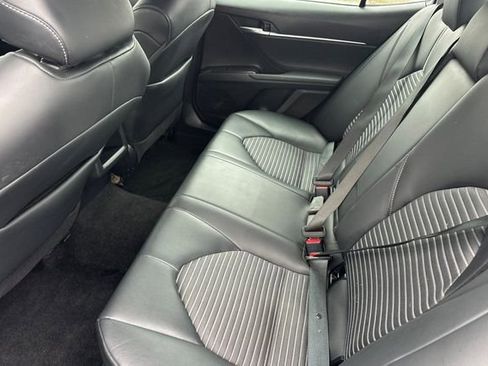 Used 2023 Toyota Camry SE image 14