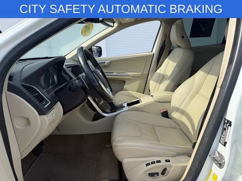 Used 2014 Volvo XC60 T6 AWD/4WD image 6