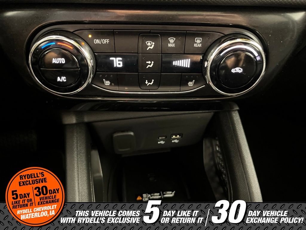 Used 2025 Chevrolet TrailBlazer RS w/ Convenience Package AWD/4WD image 33