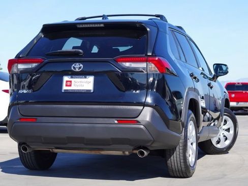 Used 2019 Toyota RAV4 LE w/ All Weather Liner Package image 6