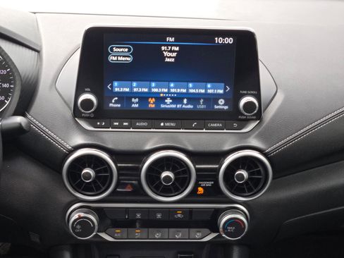 Certified 2024 Nissan Sentra SV FWD image 16
