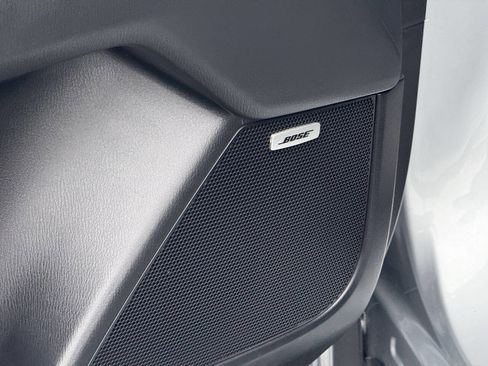 Used 2018 MAZDA CX-5 Touring w/ Preferred Equipment Package image 11