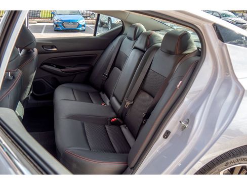 Used 2023 Nissan Altima 2.5 SR image 17