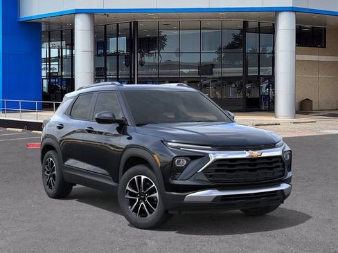 New 2026 Chevrolet TrailBlazer LT FWD image 7