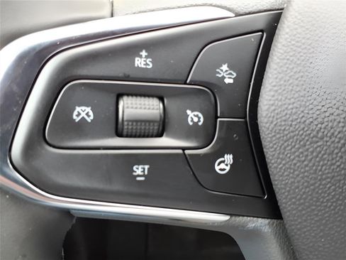 New 2026 Chevrolet Trax LT w/ Driver Confidence Package image 18