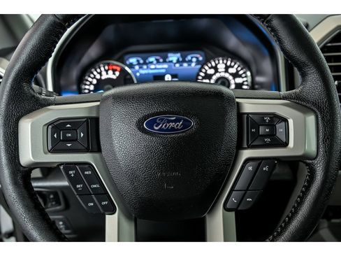 Used 2015 Ford F150 Lariat AWD/4WD image 19