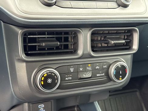 Used 2024 Ford Maverick XL image 14