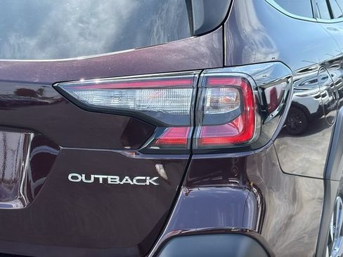 Certified 2024 Subaru Outback Limited AWD/4WD image 7
