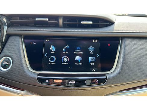 Certified 2017 Cadillac XT5 Luxury w/ Driver Awareness Package AWD/4WD image 18