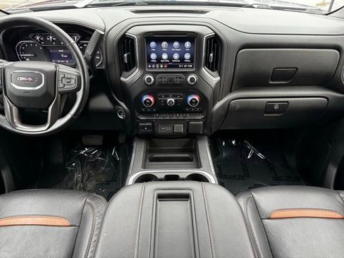 Used 2022 GMC Sierra 2500 AT4 w/ Gooseneck/5TH Wheel Package AWD/4WD image 9