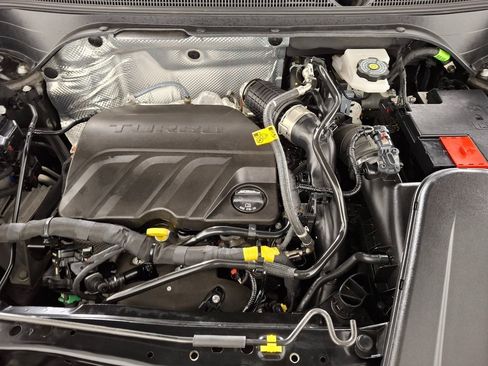 Used 2024 Buick Envista Preferred w/ Convenience II Package image 33