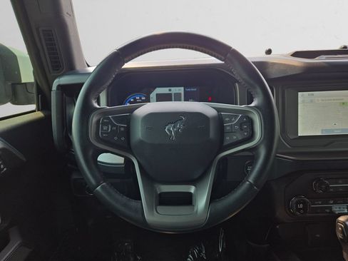 Used 2021 Ford Bronco Outer Banks w/ Sasquatch Package AWD/4WD image 14