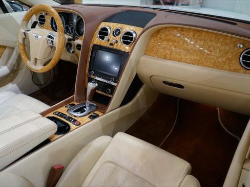 Used 2013 Bentley Continental GT image 15