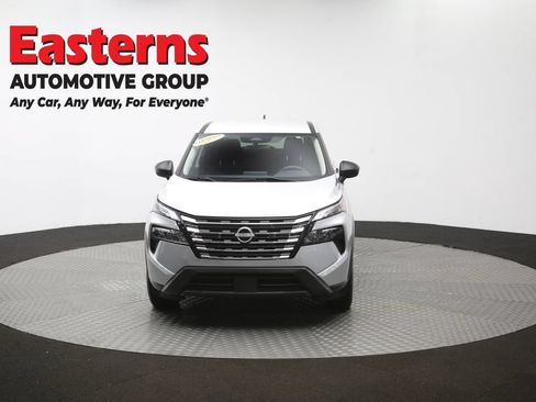 Used 2024 Nissan Rogue S FWD image 52
