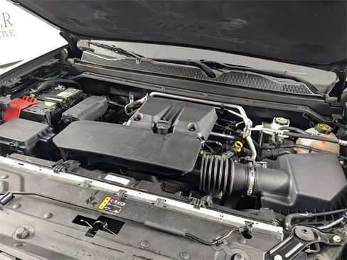 Used 2023 Chevrolet Colorado Z71 w/ Z71 Convenience Package 2 image 36