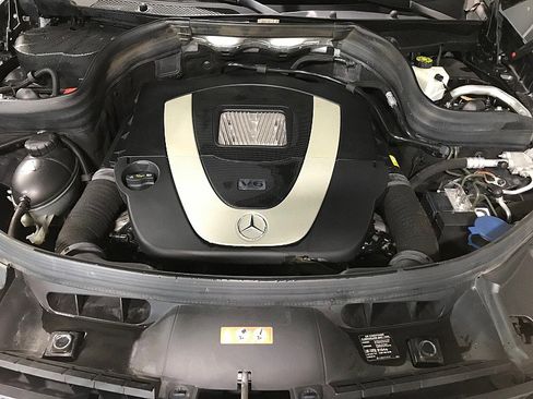 Used 2012 Mercedes-Benz GLK 350 2WD image 32