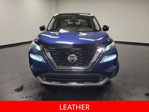 Used 2021 Nissan Rogue Platinum AWD/4WD image 3
