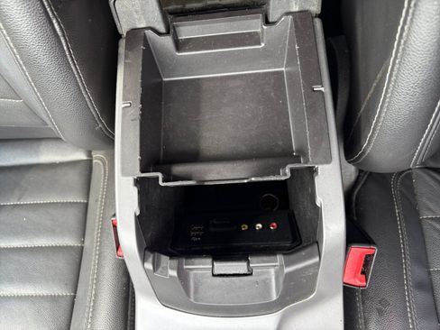 Used 2015 Ford Escape SE w/ Equipment Group 201A AWD/4WD image 13
