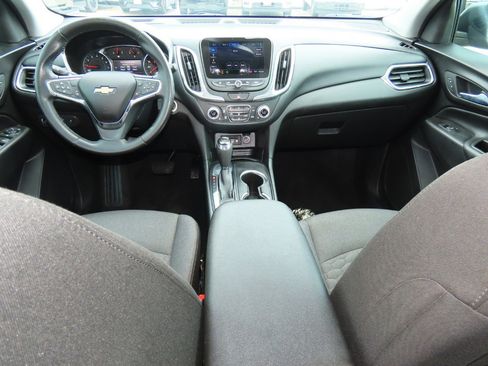 Used 2020 Chevrolet Equinox LT image 24