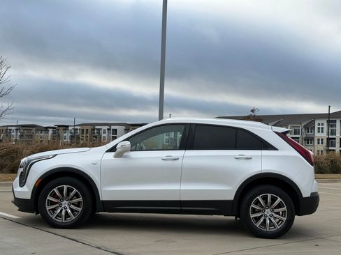 Used 2021 Cadillac XT4 Sport image 4
