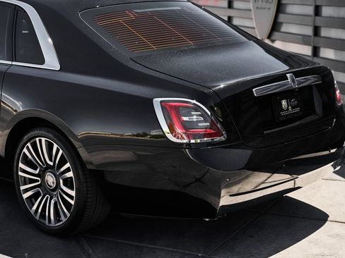 Used 2023 Rolls-Royce Ghost AWD/4WD image 11