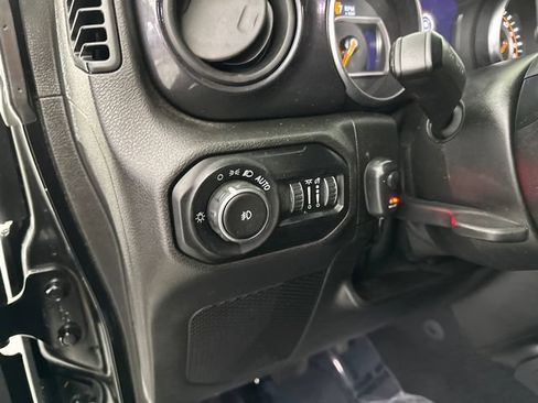 Used 2021 Jeep Wrangler Unlimited Sport AWD/4WD image 21