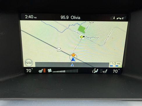 Used 2016 Volvo V60 T5 Cross Country Platinum w/ Climate Package image 41