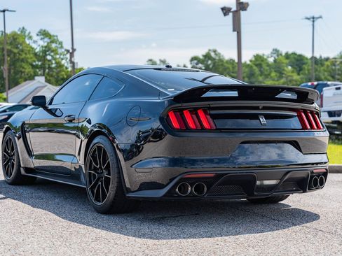 Certified 2020 Ford Mustang Shelby GT350 w/ Technology Package image 5
